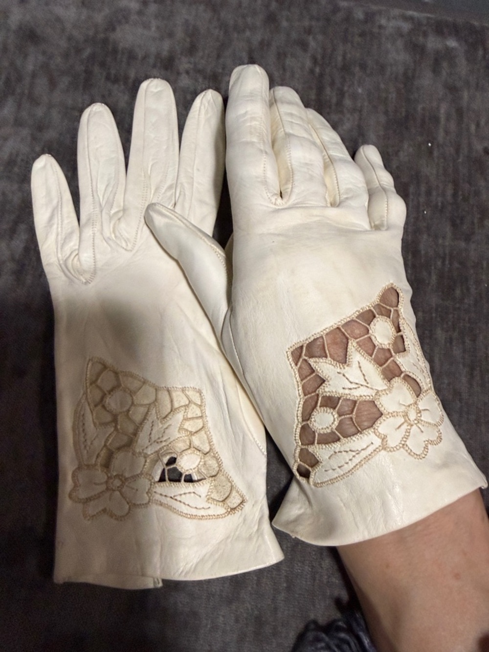 Women's Cream Leather Gloves with Floral Cutwork